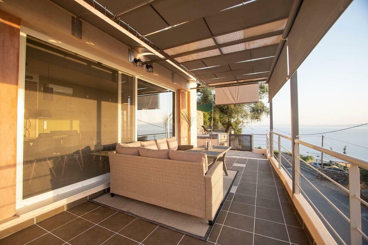 Messinian Sunset Villa Kalamata Exterior foto