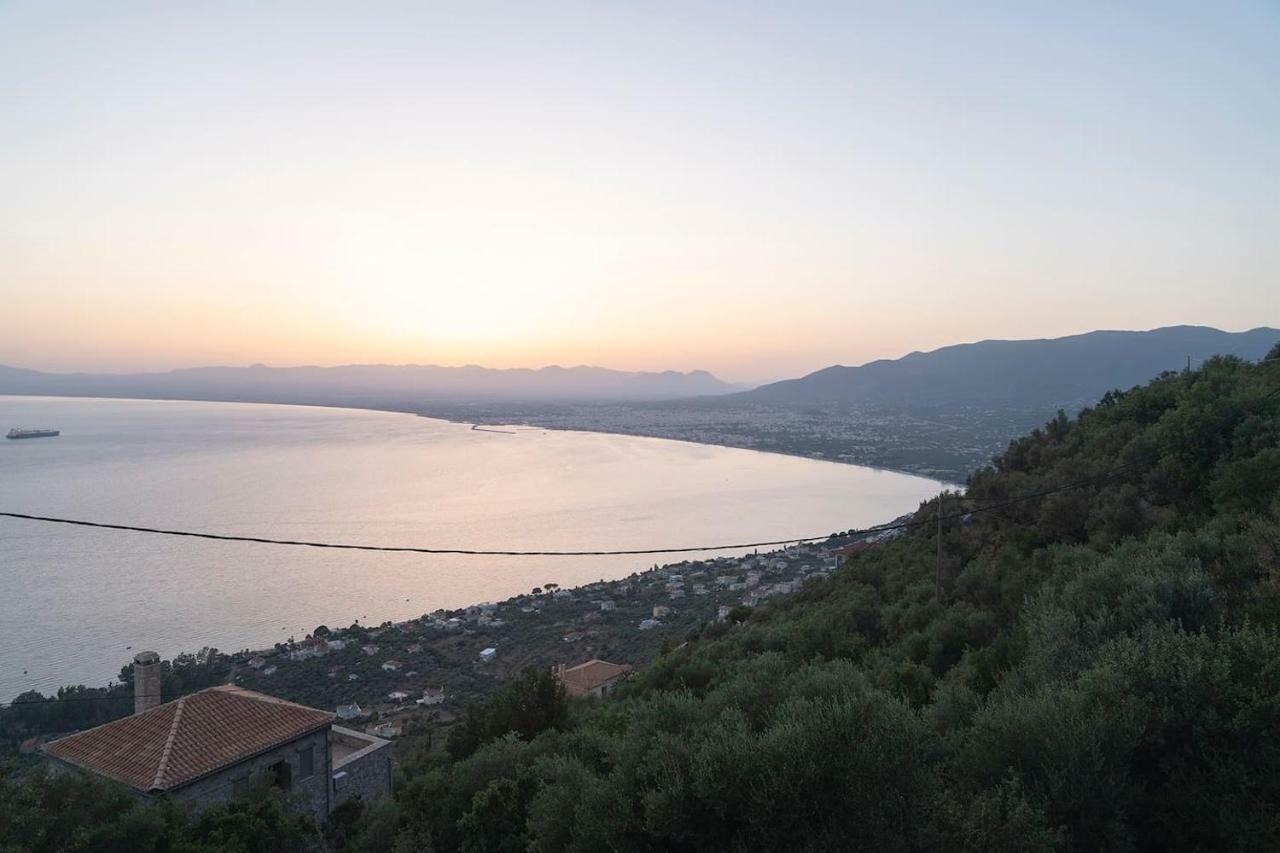 Messinian Sunset Villa Kalamata Exterior foto