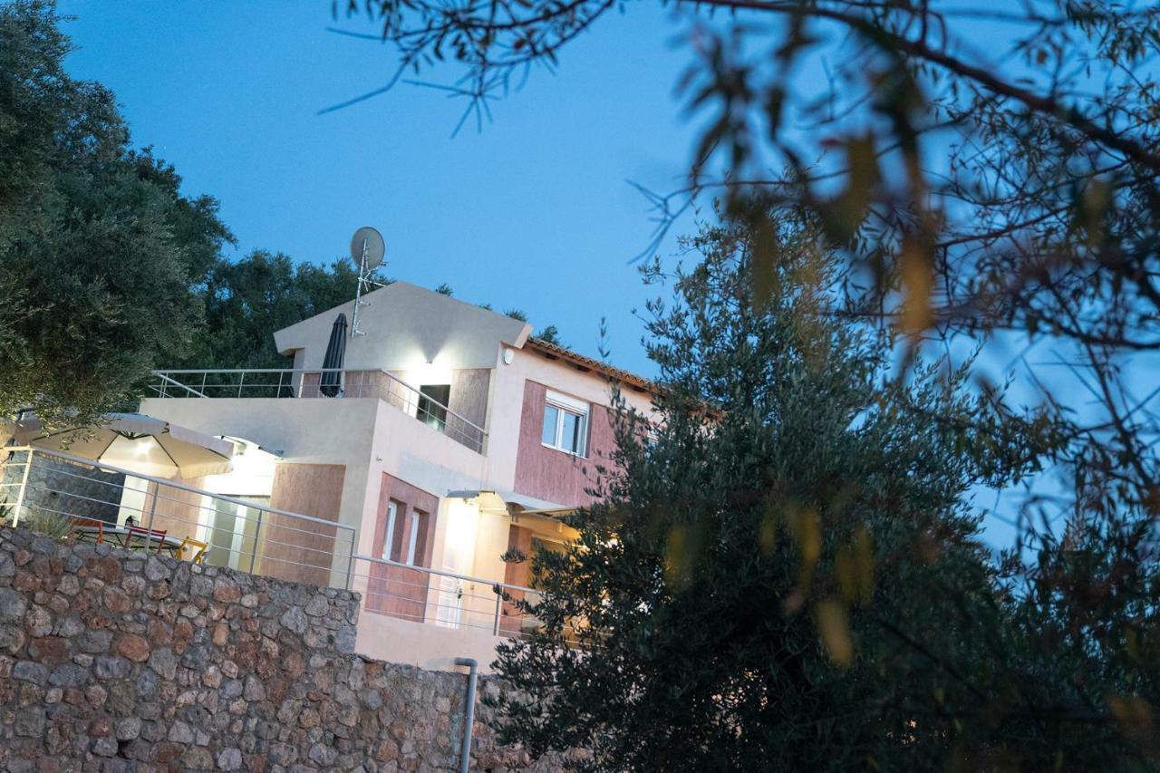 Messinian Sunset Villa Kalamata Exterior foto